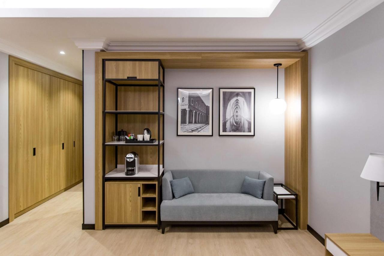 Standard Room,1187215258:JPEG